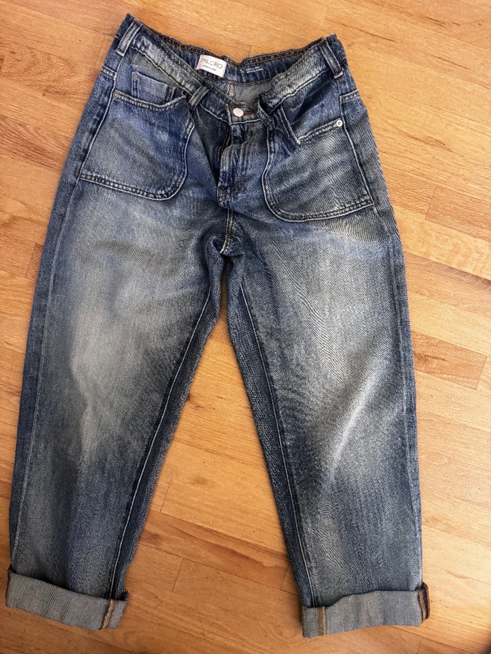Pilcro Jenna Mid Rise Relaxed Jeans